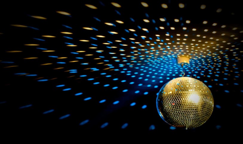 Disco_Ball_Gold_WEB_814x481